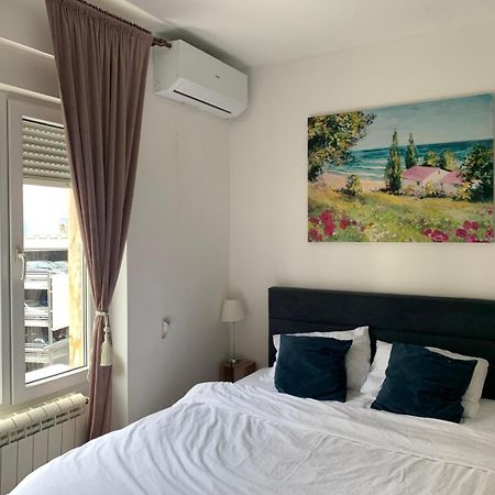 City Center Crown Apartment ベオグラード エクステリア 写真